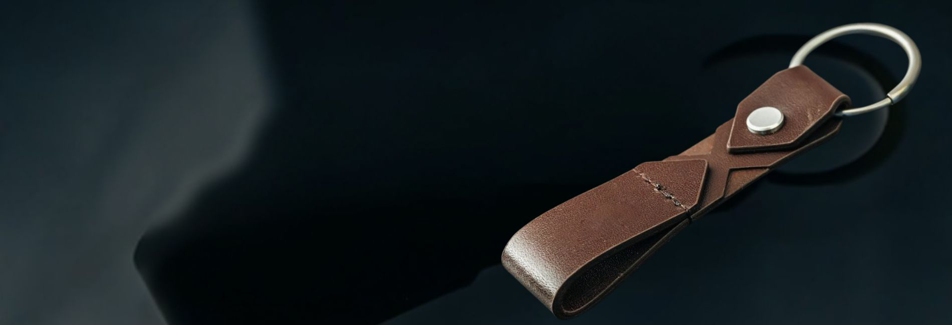 custom-leather-keychains